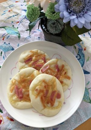 捏ねない簡単ハムマヨチーズパン-レシピのメイン写真