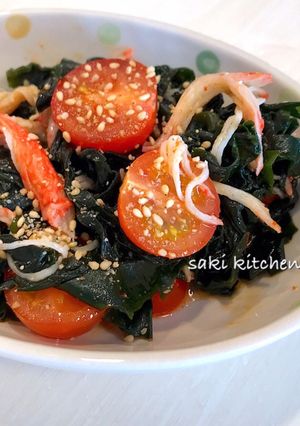 ワカメとカニカマの韓国風サラダ-レシピのメイン写真