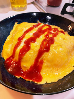 ビギナーでも美味しいオムライス-レシピのメイン写真