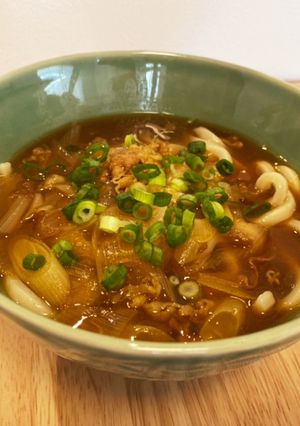 簡単！レトルト牛丼の具でカレーうどん-レシピのメイン写真