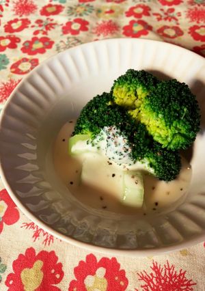 ブロッコリーをチーズソースで☆-レシピのメイン写真