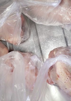 胸肉がしっとりジューシーに★冷凍保存-レシピのメイン写真