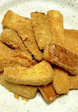 食パンのミミのバター炒めゴマきな粉まぶし-レシピのメイン写真