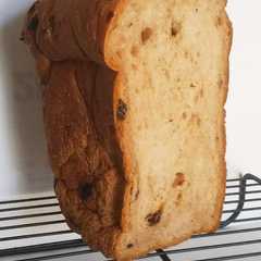 รูปของ レーズンクルミ食パンシナモン風味　HB