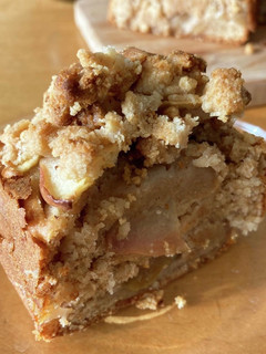 ヴィーガン☆りんごとクランブルのケーキ-レシピのメイン写真