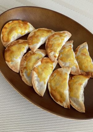 おやつに♪餃子の皮でアップルパイ-レシピのメイン写真