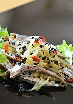 煮干しをアレンジ♪- いわしのごま漬け--レシピのメイン写真
