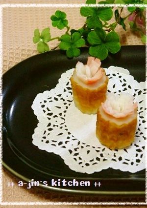 お弁当に✿ちくわ×かにかまのお花-レシピのメイン写真
