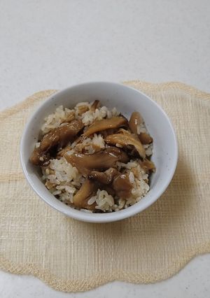 たっぷり舞茸の混ぜご飯-レシピのメイン写真