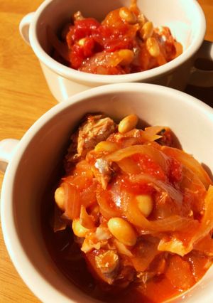 鯖缶で手軽に♪鯖と大豆のトマト煮込み-レシピのメイン写真