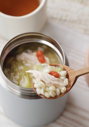 スープジャーだけで！かんたんもち麦参鶏湯-レシピのメイン写真