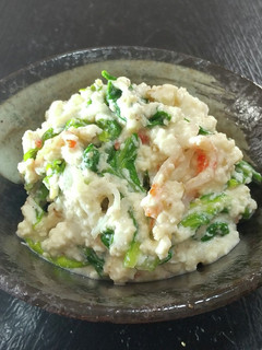 セロリの葉レンジ1分☆カニカマ豆腐白和え-レシピのメイン写真