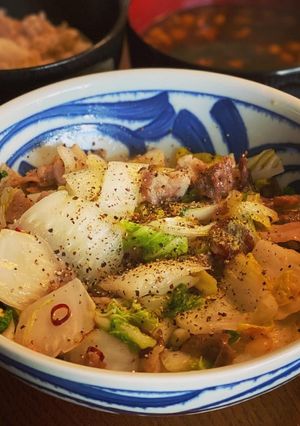 簡単絶品☆豚バラと白菜の塩レモン炒め-レシピのメイン写真