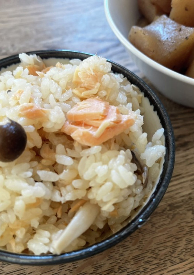 鮭としめじの炊き込みごはん-レシピのメイン写真