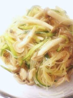 春雨と✿しめじの✿中華風サラダ-レシピのメイン写真