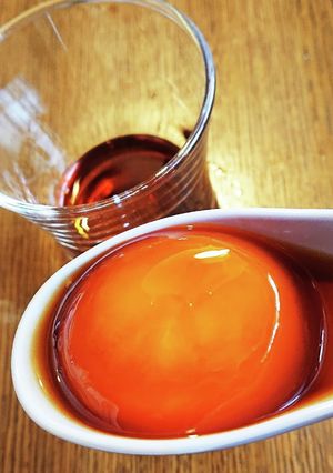 とろ〜り美味しい♪卵黄の醤油漬け-レシピのメイン写真
