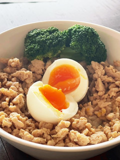 筋トレめし とりむねそぼろ丼-レシピのメイン写真
