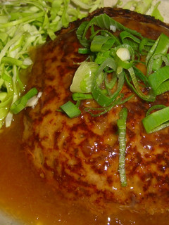 和風~生姜ソースでハンバーグ-レシピのメイン写真