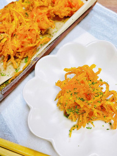ざくざく食感◎人参の洋風かき揚げ-レシピのメイン写真