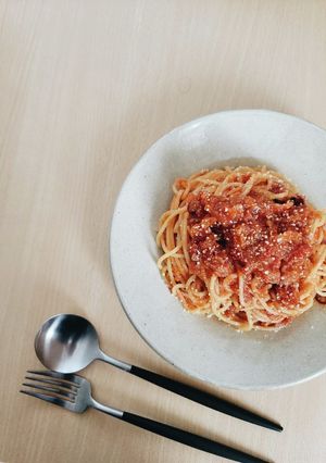 簡単トマトソースパスタ-レシピのメイン写真