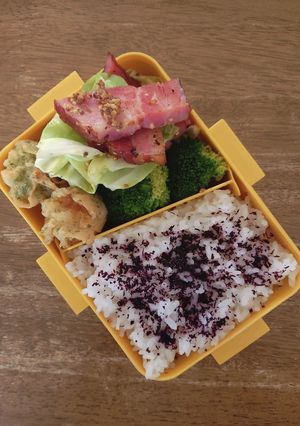 春キャベツとベーコンのマスタード炒め弁当-レシピのメイン写真