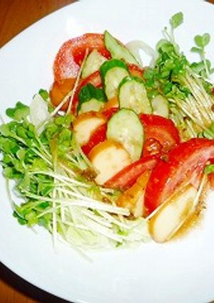 スモークチーズとトマトのサラダ-レシピのメイン写真