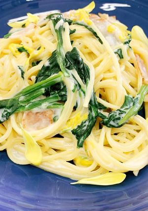 食用菊のクリームパスタ-レシピのメイン写真