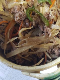 牛肉とごぼうの甘辛炒め-レシピのメイン写真