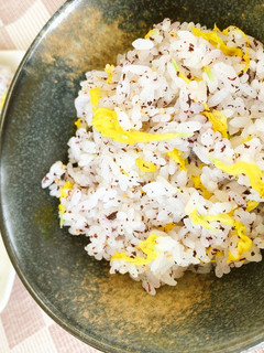食用菊とゆかりの混ぜごはん-レシピのメイン写真