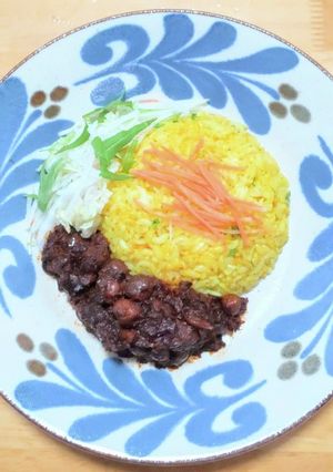 チリコンカンの使い回しターメリックライス-レシピのメイン写真