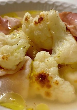 カリフラワーとベーコンのスープ-レシピのメイン写真