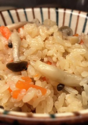 しめじと人参だけの炊き込みご飯-レシピのメイン写真