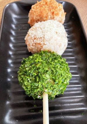 三色だんごみたいなおにぎり-レシピのメイン写真