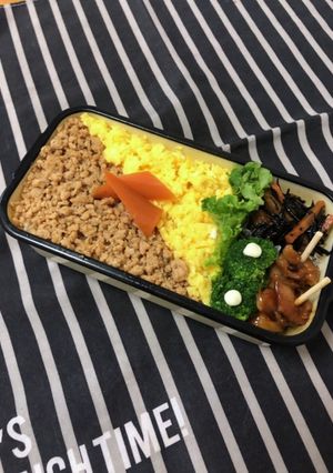 高校生弁当3/2 そぼろ弁当-レシピのメイン写真