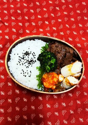 3/2 焼き肉とエビケチャップ炒め弁当-レシピのメイン写真