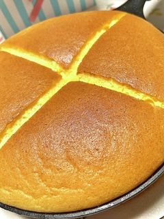 至って王道のカステラパンケーキ-レシピのメイン写真