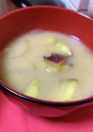 さつまいも玉ねぎの味噌汁-レシピのメイン写真