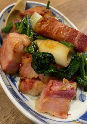 厚切りベーコンと葱とほうれん草のソテー-レシピのメイン写真