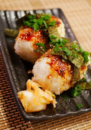 コチュジャンとチーズで韓国風焼きおにぎり-レシピのメイン写真