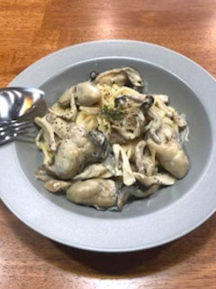 牡蠣屋さんの牡蠣とキノコのクリームパスタ-レシピのメイン写真