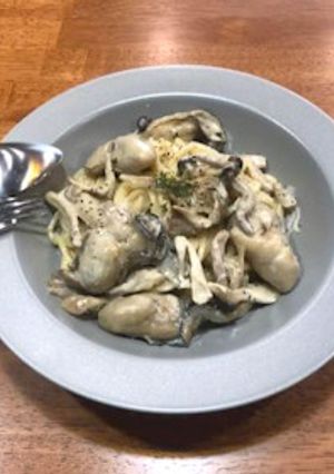 牡蠣屋さんの牡蠣とキノコのクリームパスタ-レシピのメイン写真