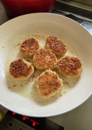 おいすぃ〜鶏むね肉のミンチカツ-レシピのメイン写真