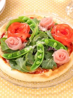 スナップエンドウのサラダピザ-レシピのメイン写真