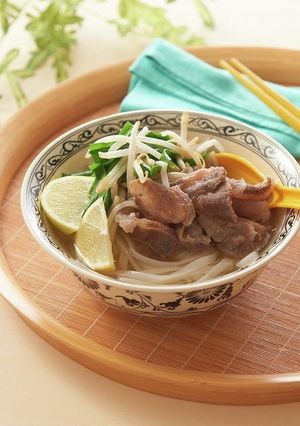 牛すじのだしを生かした旨味汁うどん-レシピのメイン写真