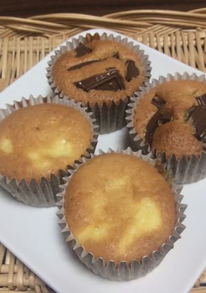 2種のカップケーキ♪クリチとチョコ♪-レシピのメイン写真