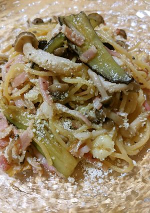 茄子としめじとベーコンのパスタ-レシピのメイン写真