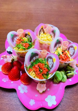 雛祭★カップちらし寿司（カンタン酢）-レシピのメイン写真