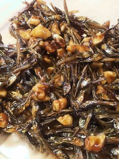 小魚とクルミの甘辛煮(正月の田作り)-レシピのメイン写真