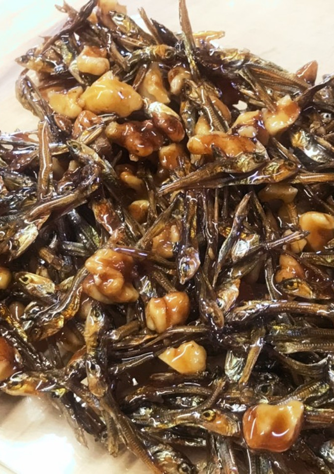 小魚とクルミの甘辛煮(正月の田作り)-レシピのメイン写真