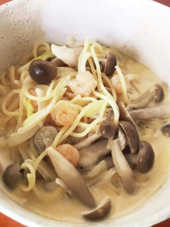 一人前鍋の素でエビミルクスープパスタ-レシピのメイン写真